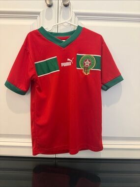 Puma Red and Green Kids Soccer Jersey with Crest